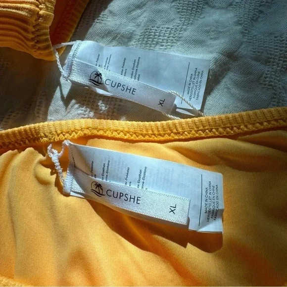 CUPSHE ribbed  cutout bikini set - Picture 8 of 12